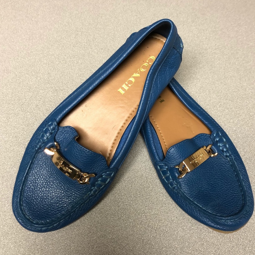Coach Blue “Olive” leather loafers sz 6